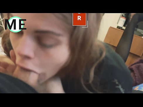 ❤️ Kar në fyt, pantyhose të grisura dhe taka të grisura bukur për t'u takuar Video porno në pornografi sq.hdporn24.ru ❌