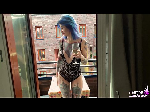 ❤️ Vajzë e jashtëzakonshme që thith me grykë dhe ndyhet me pasion nën qiellin e hapur Video porno në pornografi sq.hdporn24.ru ❌